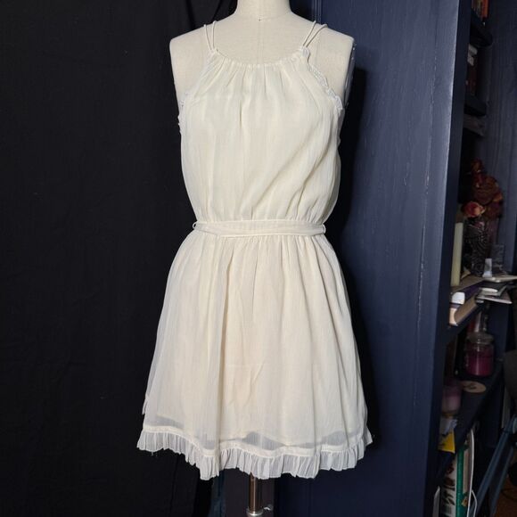 Abercrombie and Fitch Women's White and Cream Dress | Size XSP - Picture 1 of 7